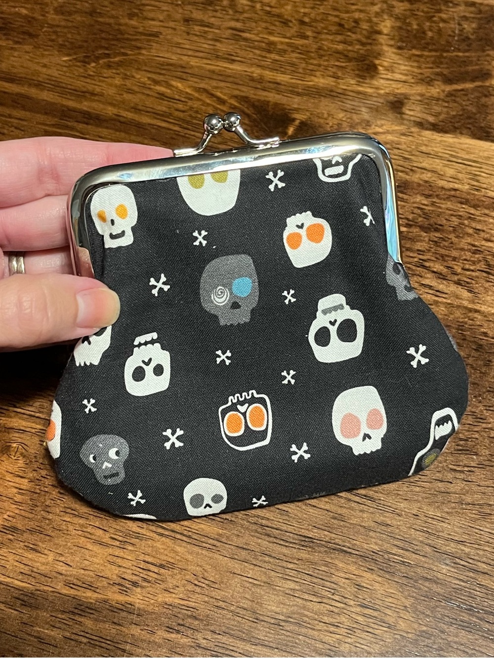 Nicole Lee Designs Kiss Lock Coin Purse Skull Design